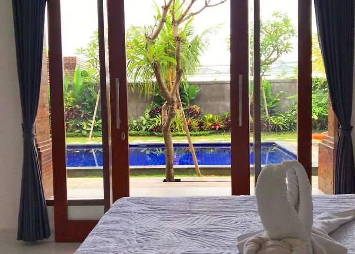 Hotel Frangipani House And Canggu