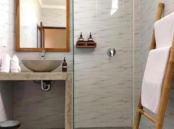 Frangipani House And 3* Canggu
